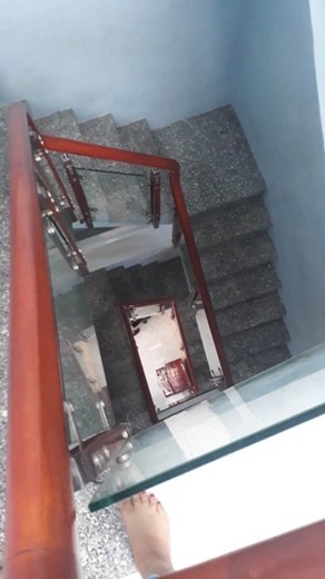 Nhà mặt hẻm, 4 tầng + Sân Thượng, Dt 3.5m x 15m, ngay Bến Bình Đông, P15-Q8, nhỉnh 3 tỷ.