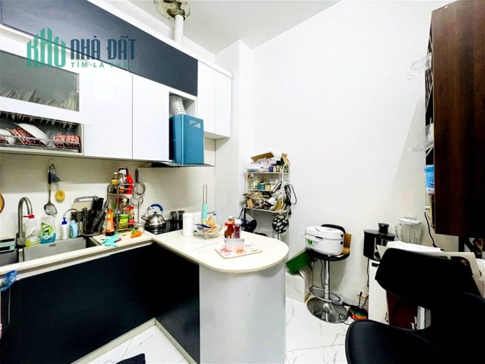 BÙM BÙM! 32M-5TANG-4.35 TỶ- NGÕ THÔNG TÂY SƠN-THÁI HÀ-TT ĐỐNG ĐA