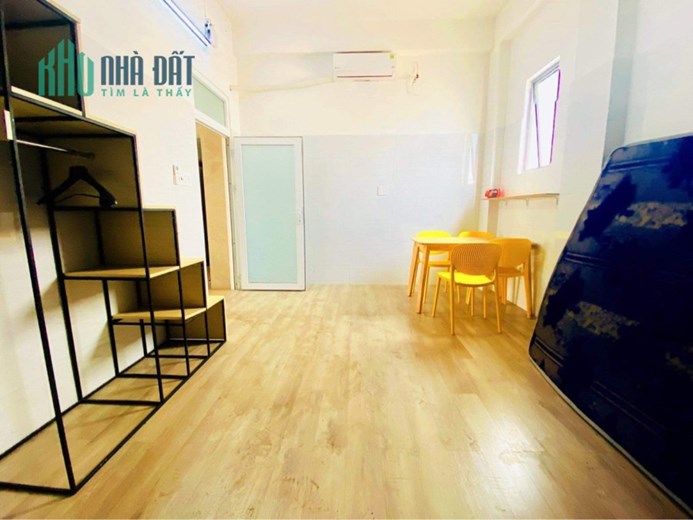 Cho thuê lại CHDV Khép Kín Full Nội Thất Đường Bàu Cát 1, Phường 12, Quận Tân Bình