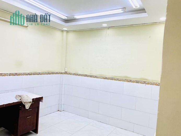 Bán nhà 2 tầng 2PN, 24m2, Hẻm xe hơi 6m, Quốc Lộ 1A, Bình Tân, chỉ 2.3 tỷ TL