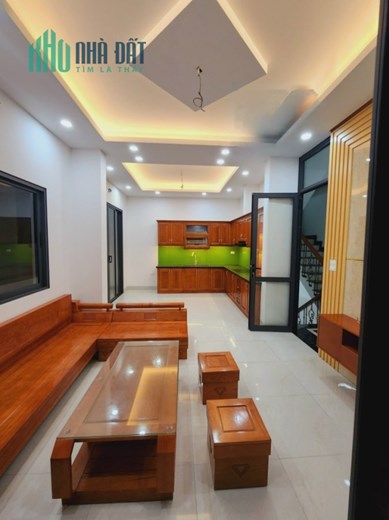 Bán nhà Lê Duẩn 50m2 3 tầng, mt 4.5m, tiện ích ngập tràn, 5.5 tỷ