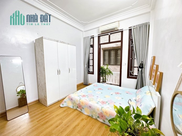 LÀ NHẤT, CCMN TÂN TRIỀU YÊN XÁ. 8 TẦNG THANG MÁY, NHỈNH 8 TỶ