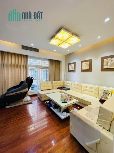 BIỆT THỰ NGUYỄN VĂN CỪ 7 TẦNG THANG MÁY, GARA Ô TÔ, GIÁ CỰC YÊU 12.3 TỶ