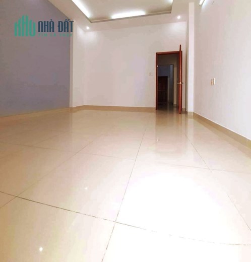 Thống Nhất F16  Bán Gấp Nhà  ngang 4,3 dài 22,5 hơn 5 Tỷ 8 chút - chỉ hơn 60tr/M