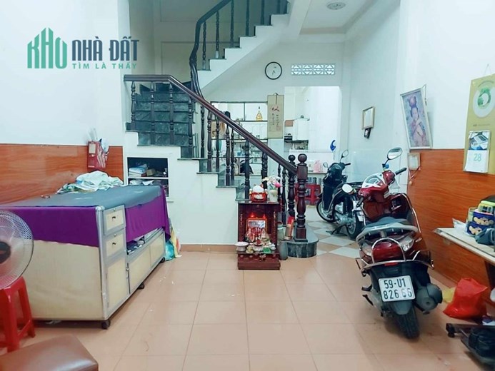 Ngộp Lê Hồng Phong Quận 10 - HXH 7m - 50m2 - 5 tầng
