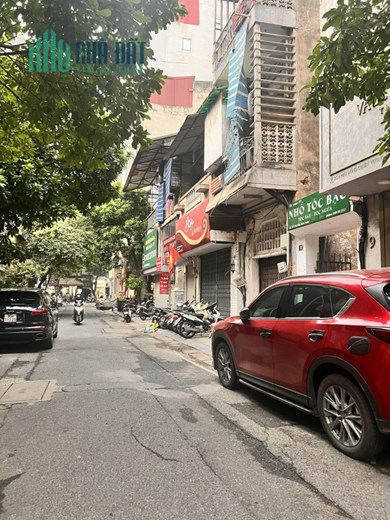 Bán đất mặt phố Phù Đổng Thiên Vương 194m2, mặt tiền 7.8m, sđcc, giá 100 tỷ
