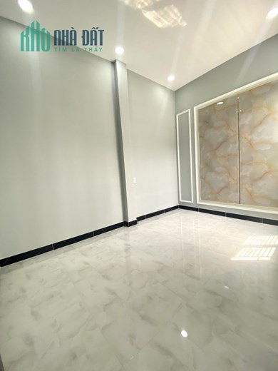 Cắt lỗ 2 tỷ! HXH 5m Lương Minh Nguyệt, 3.9x15m, 2 tầng mới đẹp, chỉ  nhỉnh 5 tỷ TL