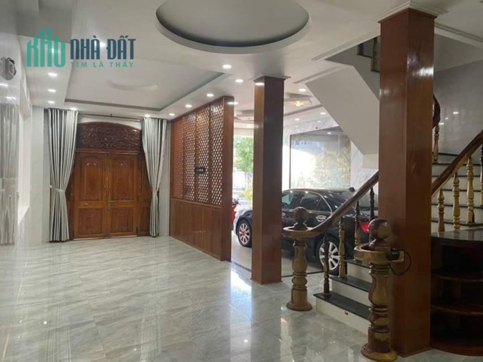 Bán nhà HXH đường Linh Đông, ngang 10m, DT 250m2, giá chỉ 35tr/m2.