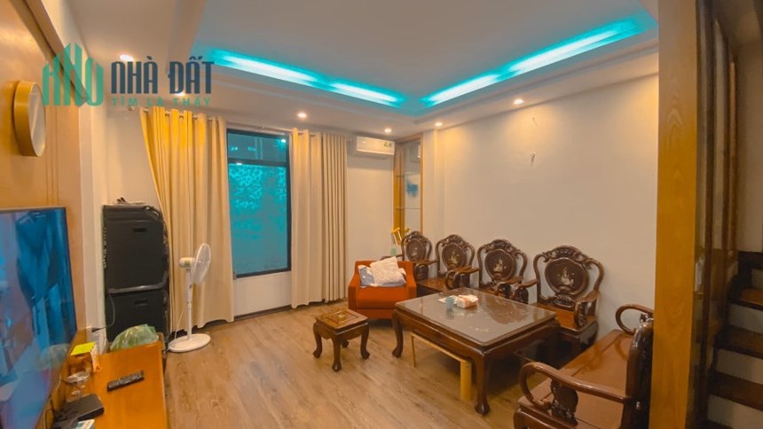 Ngon! Nguyễn Khang 2 thoáng, 3 bước ra phố, ngõ 2.8m, 46mx4T, 5.5tỷ TL sâu