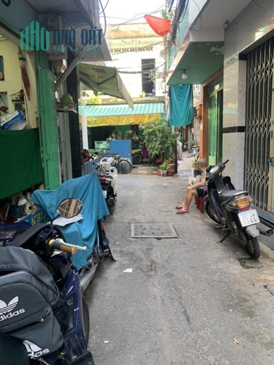 BÁN NHÀ ĐẸP TRẦN XUÂN SOẠN - KIẾN TRÚC SƯ THIẾT KẾ - 3 TẦNG , NHỈNH 2 TỶ