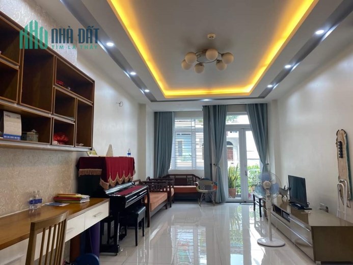 NHÀ MỚI - HXH VÀO Ở NGAY - NGAY CẦU HẬU GIANG Q6 (GẦN CHỢ LỚN) - 6 TỶ