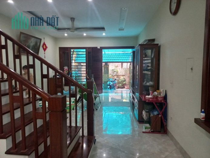 NHÀ PHỐ Ô CÁCH  - Ở -  KINH DOANH NGAY - FULL NỘI THẤT
