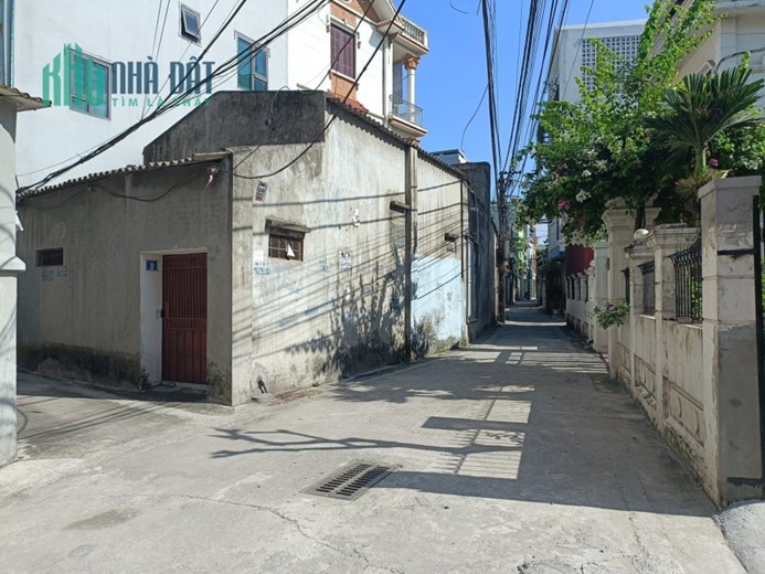 Siêu phẩm Thạch Bàn, Hiếm Đẹp, 40m2, 4.1m, 2.8 tỷ