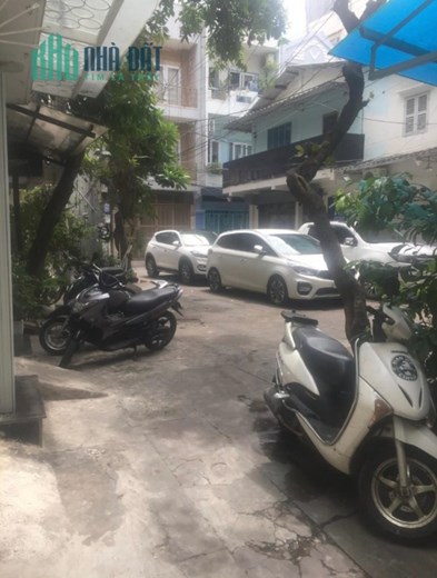 Nhà Hẻm Xe Hơi Đỗ Cửa Trần Hưng Đạo Q5-5Tầng-Xách Vali vào Ở Ngay-Chỉ 6.25Tỷ còn TL