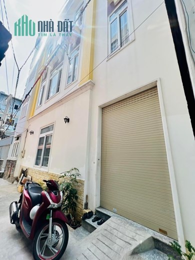 NHÀ DƯƠNG QUẢNG HÀM - GÒ VẤP - 3 TẦNG BTCT - CÁCH HXH 1 CĂN - SỔ VUÔNG ĐẸP - 36M2 - 4.75 TỶ TL