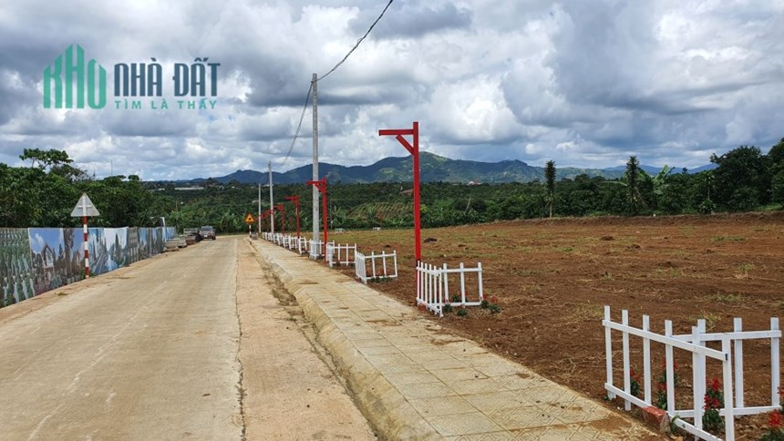 CHỦ NGỘP BÁN GẤP LÔ 120m2 - 400TR SỞ HỮU NGAY LỘC ĐỨC - BẢO LỘC
