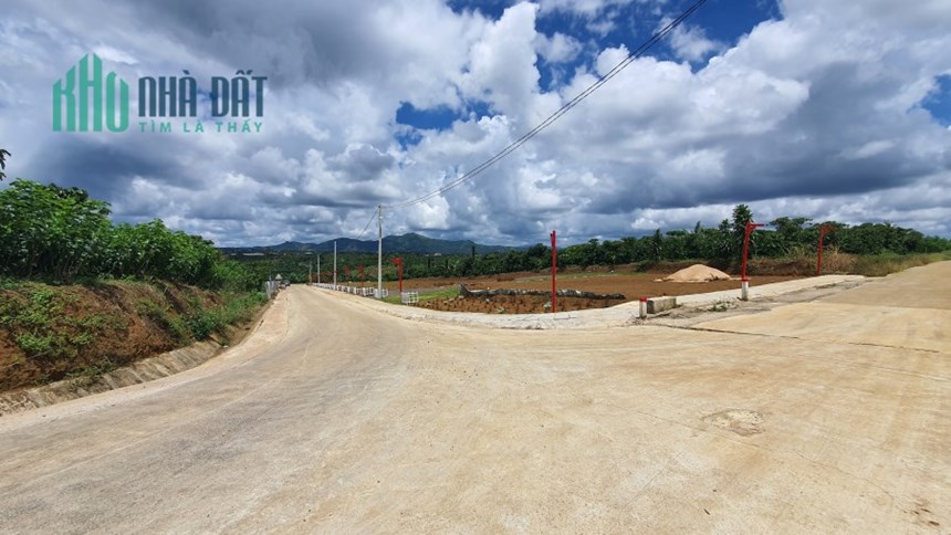 CHỦ NGỘP BÁN GẤP LÔ 120m2 - 400TR SỞ HỮU NGAY LỘC ĐỨC - BẢO LỘC