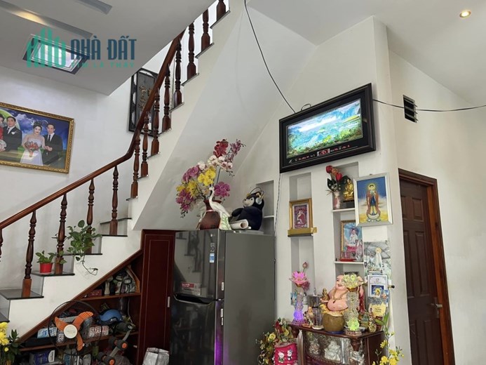 Chỉ 3 tỷ 650- Nhà 2 tầng- 85m2-Ngang Khủng 7,5m- 3PN,3Wc- Lê Văn Lương