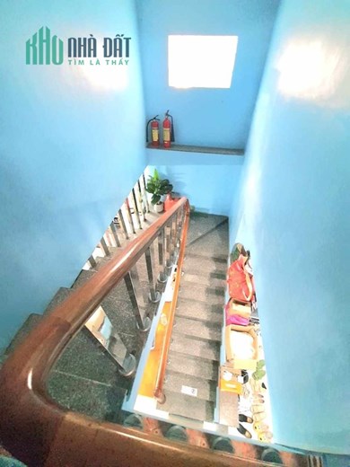 NHÀ LÔ GÓC KHU VIP NGUYỄN CỬU VÂN phường 17 Bình Thạnh, 3 BƯỚC RA HẺM XE TẢI  -----75M2 2 TẦNG ----
