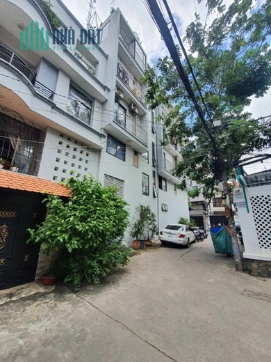 NHÀ LÔ GÓC KHU VIP NGUYỄN CỬU VÂN phường 17 Bình Thạnh, 3 BƯỚC RA HẺM XE TẢI  -----75M2 2 TẦNG ----