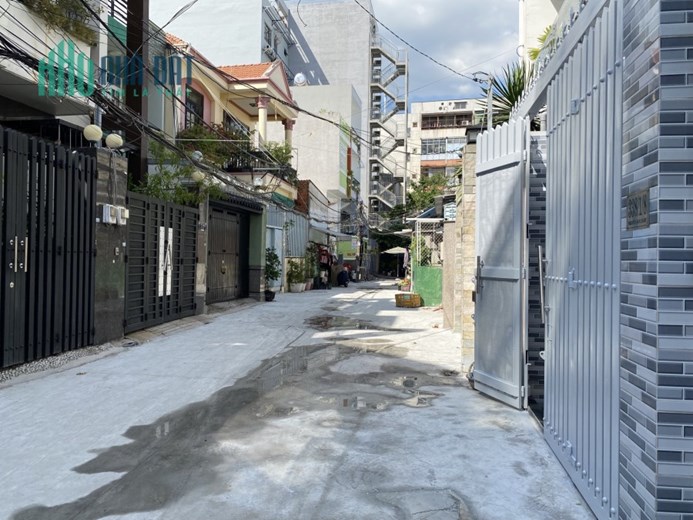 NHÀ ĐẸP - GIÁ TỐT - CHÍNH CHỦ Cần Bán Nhanh Căn Nhà Vị Trí Tại Quận Bình Thạnh, TP.HCM