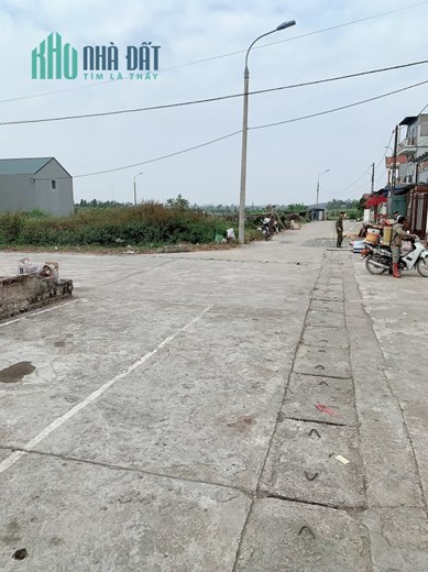 Gia đình có việc gấp cần tiền bán cắt lỗ sâu lô đất đẹp tại đông anh