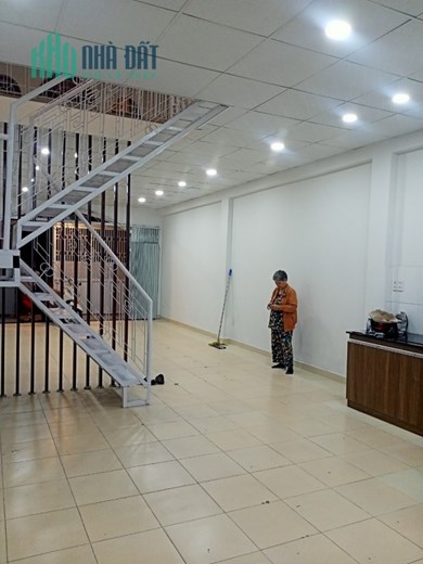 CHO THUÊ nhà 2 tầng HXH 83M2 gần chợ Tân Bình – Giá thuê 20 triệu/tháng Gần khu giao dịch vải sợi
