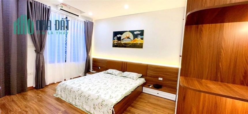 Bán gấp nhà 55m2, 4 tầng, mt_5m,  nhỉnh 8 tỷ nở hậu Hoàng Mai Hà Nội