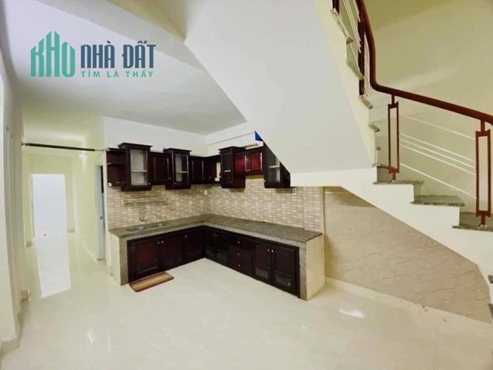 NHÀ 2T ĐƯỜNG NHỰA 4.5m Ô TÔ THÔNG GẦN CẦU RỒNG - CẦU TRẦN THỊ LÝ.