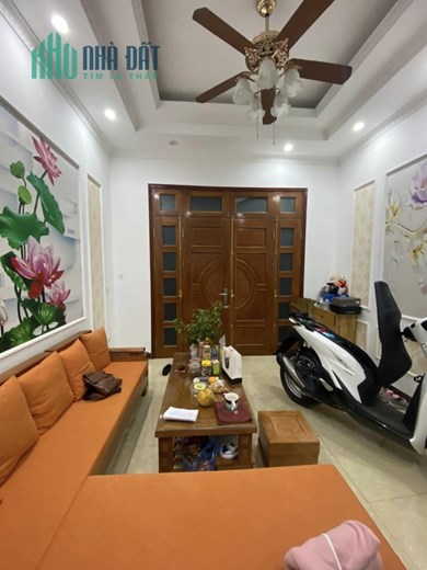 CHỈ 1 TỶ 350 TRIỆU SỞ HỮU NGAY CĂN NHÀ ĐẸP TẠI SÀI ĐỒNG ( LONG BIÊN) KHU MAY 10 _ NGUYỄN VĂN LINH_