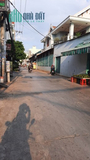 CHỈ 4,2 TỶ NHÀ HẺM ÔTÔ SÁT MÃ LÒ, BÌNH TÂN, 64M2 2 TẦNG, LH 0948362610