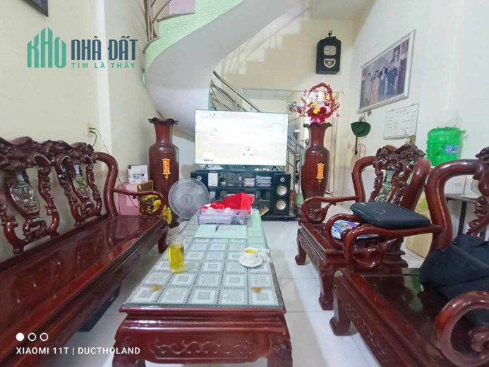 Bán nhà 3 tầng 385m2 mặt tiền  tặng dãy trọ Thuận An, Bình Dương Ngay Vincom Plaza Dĩ An