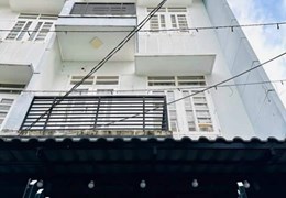 GÒ VẤP LÊ ĐỨC THỌ VÀO HẺM XE HƠI TỚI NHÀ - DT 55M2 (4x13) 3 TẦNG BTCT SÂN THƯỢNG,SHR, KHU DÂN TRÍ