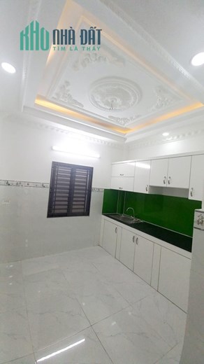 Nhà mới xây 3 tầng Huỳnh Tấn Phát 4x10 giá 3 tỷ800