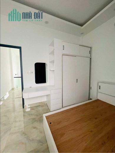 NHÀ 2 TẦNG- 4x10 M2 - LÊ ĐÌNH CẨN - BÌNH TÂN - HẺM XE HƠI THÔNG 5M