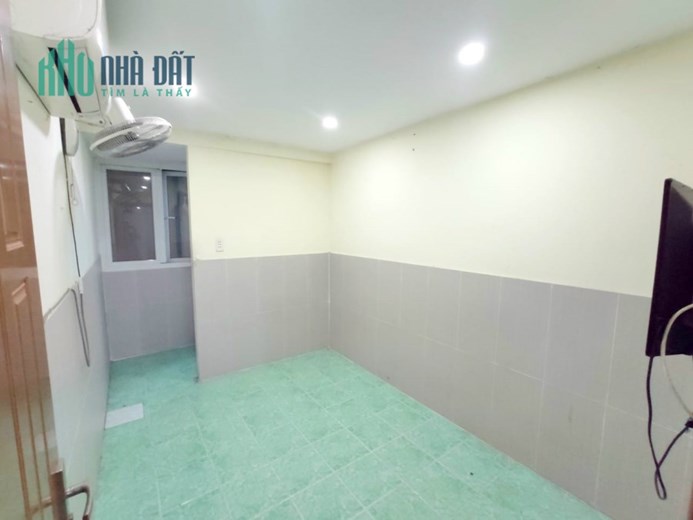 CHO THUÊ nhà 4PN HXH Điện Biên Phủ Quận 10 – Giá thuê 15.5 triệu/tháng nội thất có sẵn phù hợp vừa
