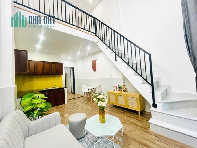 .40m ra MT Nhà Trần Cao Vân, 42m2, lửng đúc, 2.19  tỷ
