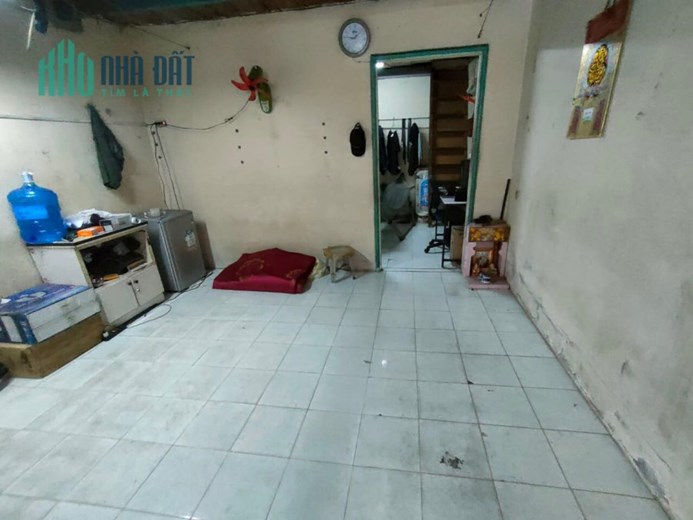 Bán nhà 2 tầng, 32m2 SHR, Nguyễn Sơn, Tân Phú, chỉ 2.6 tỷ thương lượng