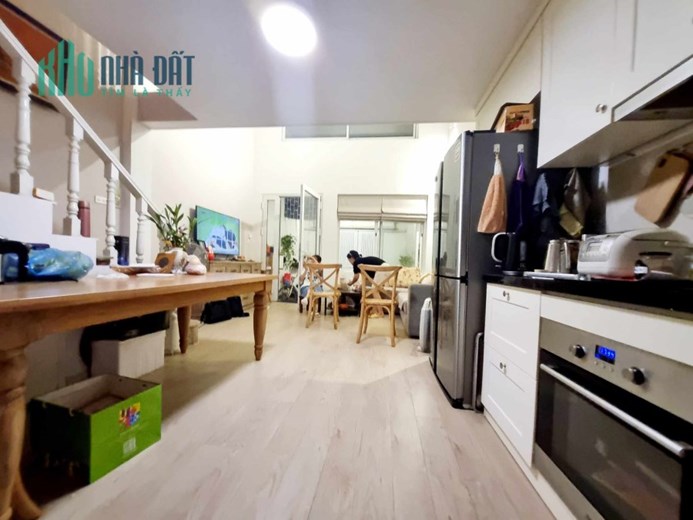 ĐÀOTẤN,  BA ĐÌNH - 3 MẶT THOÁNG - 10M Ô TÔ - 50M Ô TÔ TRÁNH , ĐỖ 48 m, 3T, MT 4,5m 5,5tỷ.