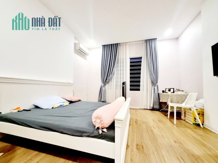 ĐÀO TẤN - 48M2 X 3 TẦNG + 1 LỬNG - LÔ GÓC 4 THOÁNG - CÁCH Ô TÔ 15M - MẶT TIỀN 4.5M - NHỈNH 5 TỶ