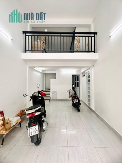 CHỈ NHỈNH 5 TỶ CÓ NGAY MT PHÚ NHUẬN - 3.5M x 7.2M - 4 TẦNG BTCT - VỪA Ở VỪA KD ONLINE.