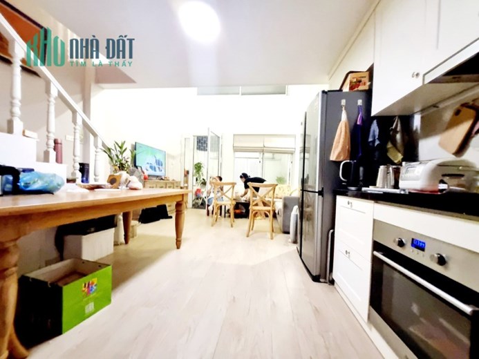 ĐÀO TẤN - 48M2 X 3 TẦNG + 1 LỬNG - LÔ GÓC 4 THOÁNG - CÁCH Ô TÔ 15M - MẶT TIỀN 4.5M - NHỈNH 5 TỶ