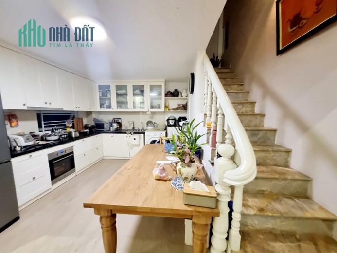 ĐÀO TẤN - 48M2 X 3 TẦNG + 1 LỬNG - LÔ GÓC 4 THOÁNG - CÁCH Ô TÔ 15M - MẶT TIỀN 4.5M - NHỈNH 5 TỶ