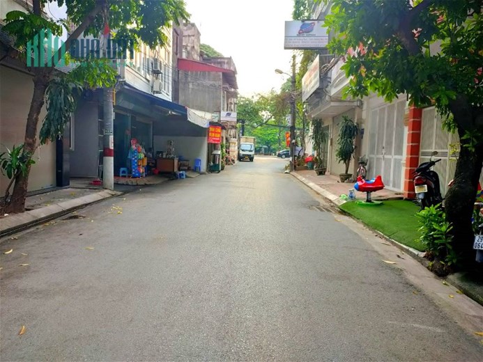 Bán gấp nhà Tam Trinh 70m2, 4 tầng, mt_5m, Chào hơn 13 tỷ Hoàng Mai Hà Nội.