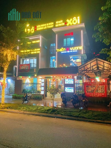 ( GIẢM 8 TỶ) BÁN BIỆT THỰ PHỐ ĐỖ QUANG 270M2, MẶT TIỀN 16M, KD SẦM UẤT.