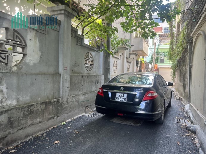 Bán nhà Võng Thị, Tây Hồ. 33 m2, 5 tầng, vài bước ra hồ Tây, 4 tỉ