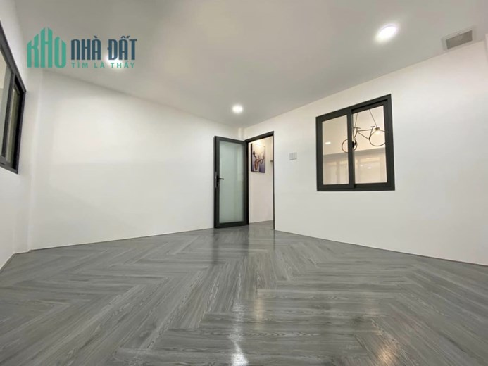 HẺM XE HƠI TÂN BÌNH-NHÀ MỚI-CẠNH TRƯỜNG HỌC-3 PN CHỈ 3 TỶ HƠN