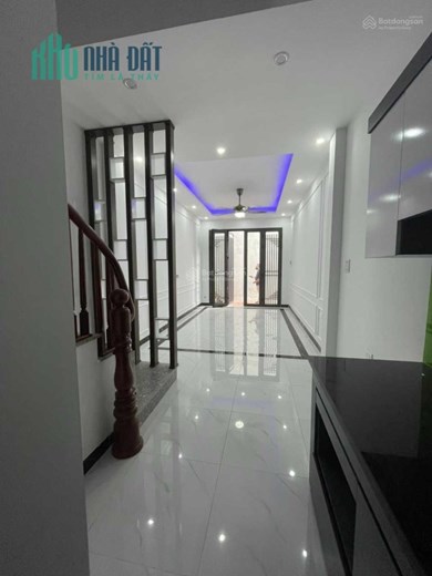 Hiếm! Còn 01 căn duy nhất 32m2 x 4T xây mới ngay chợ Ngọc Trục giá nhỉnh 2,99 Tỷ. LHTT 0963 866 916