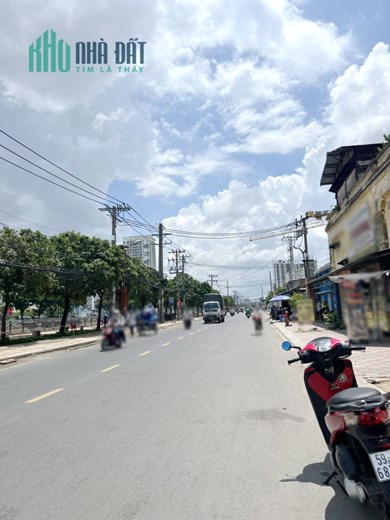 Cho thuê nhà 200m2 mặt tiền đường Mễ Cốc P15Q8 - 22 Triệu