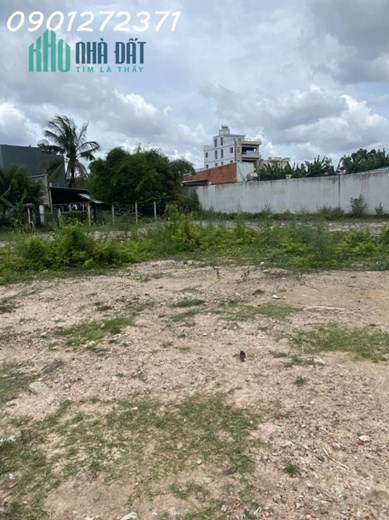 Chính chủ cấn bán gấp Đất 2 mặt tiền giá đầu tư ,Xã Xuân Thới Thượng , Huyện Hóc MÔn